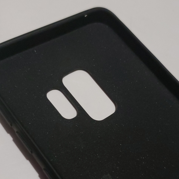 Samsung Lightly Used S9 Soft Shell Black Case-OS - Picture 5 of 7